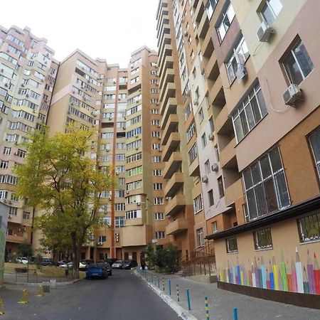 Просторная Квартира В Одессе Odessa Zewnętrze zdjęcie